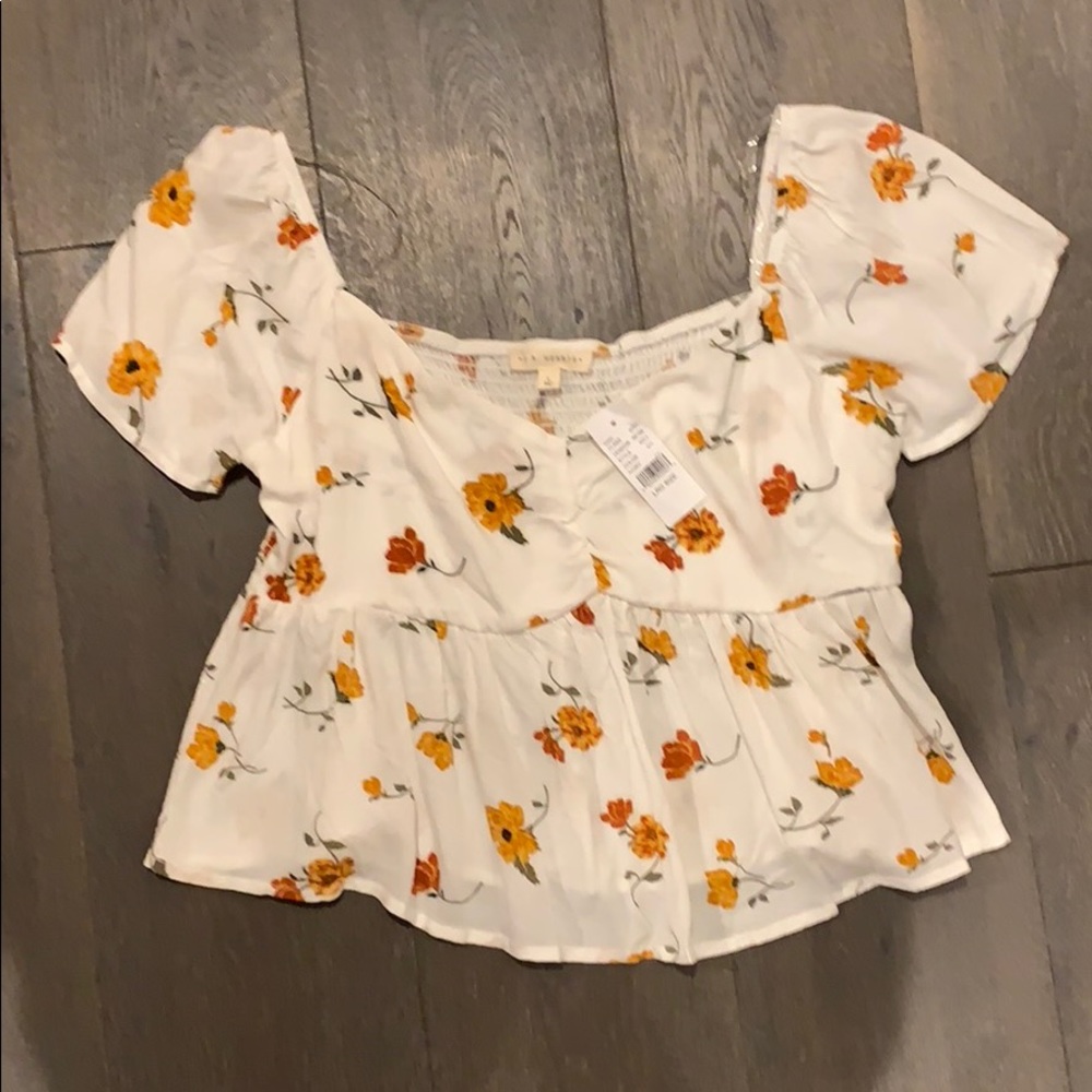 NEVER WORN BEFORE WITH TAGS